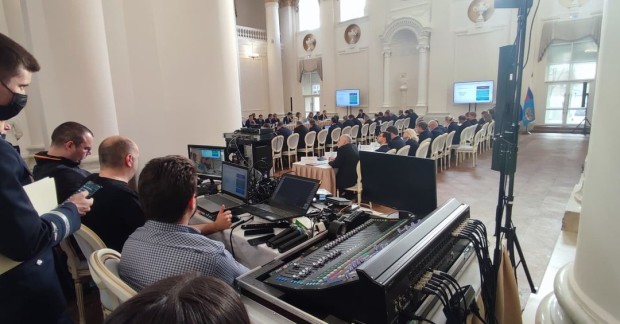 Комплект для конференции