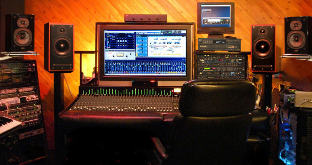 recording-studio-control-room-brightnew